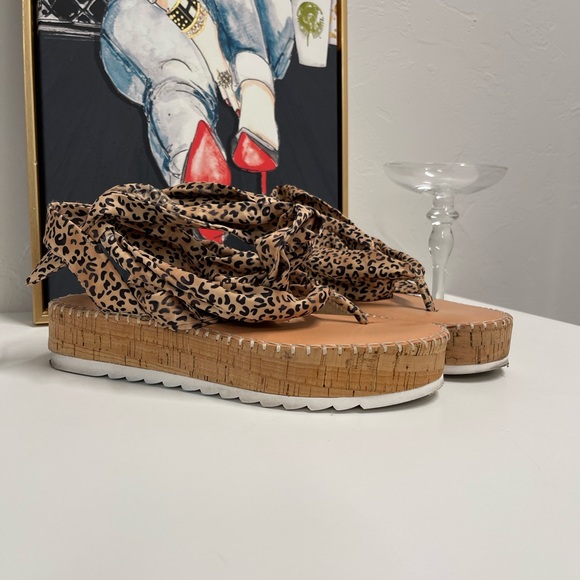 Gianni Bini wrap espadrille platform sandals - Picture 2 of 5